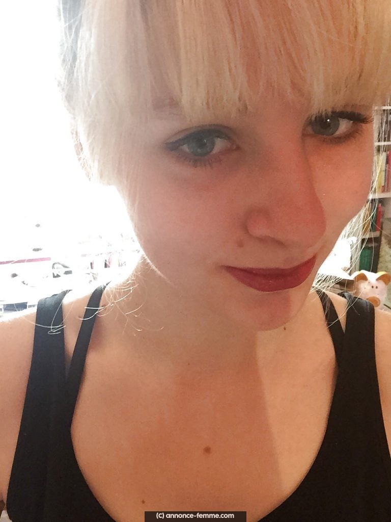 Fiona coiffeuse célibataire un brin coquine