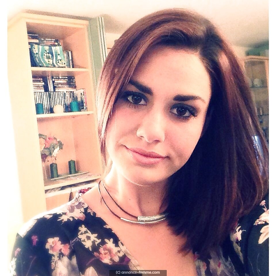 Femme un peu fofolle a Amiens