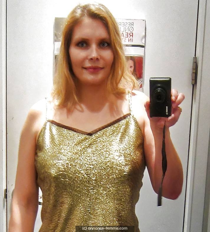 Annonce de Joëlle femme d&rsquo;affaire a Nantes