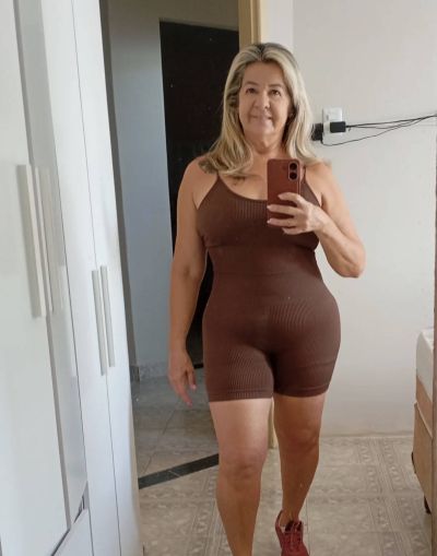 Femme cherche rencontre discrète à Tourcoing avec homme sincère