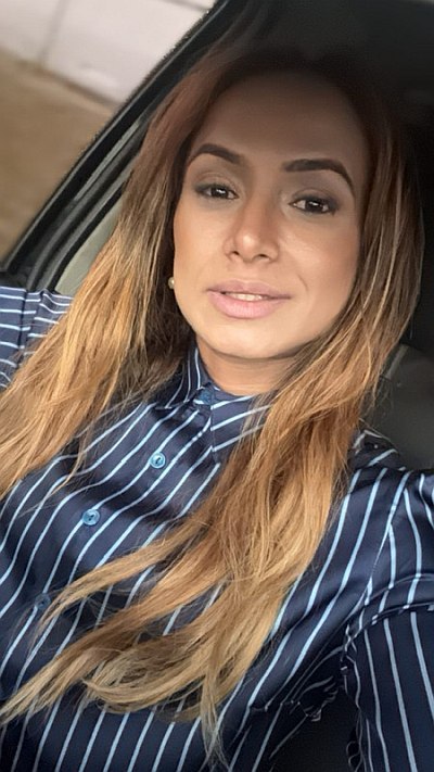 Une femme cherche homme sincère à Elbeuf pour construire ensemble