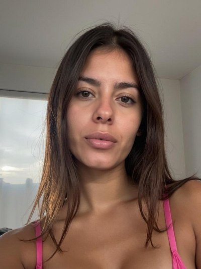 Tu habites Châlons-en-Champagne ? Femme seule avec une vraie femme