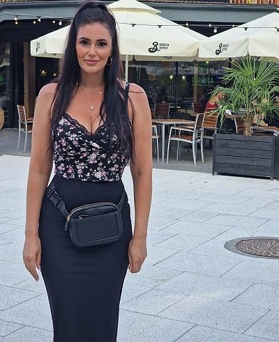 Femme à Saint-Denis cherche liaison discrète avec un homme sérieux