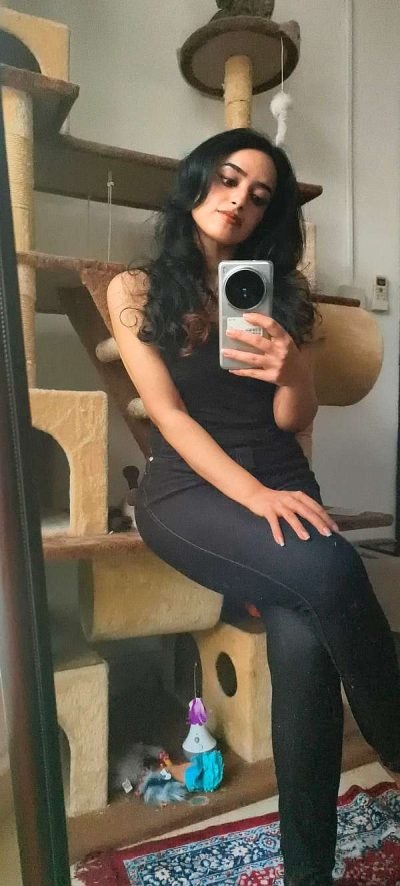 Femme célibataire libertine à Arles cherche rencontre homme