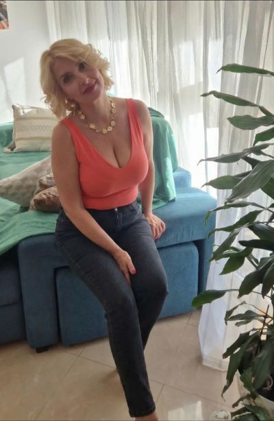 Femme cherche rencontre d&rsquo;un soir à Saumur ce weekend