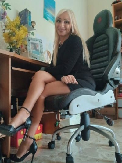 Femme mature de Vendôme cherche homme sincère pour partager
