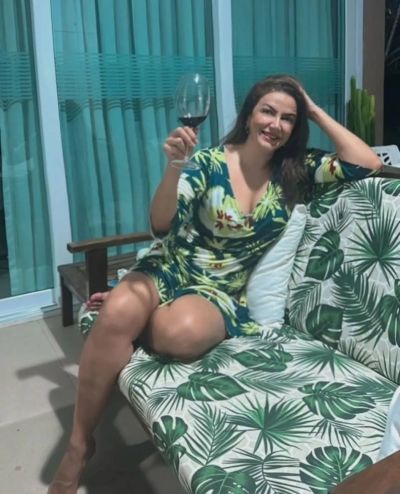 Hyères by night — femme cherche homme pour plan cul gratuit