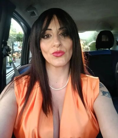 Femme seule cherche homme sincère à Ajaccio pour rencontre