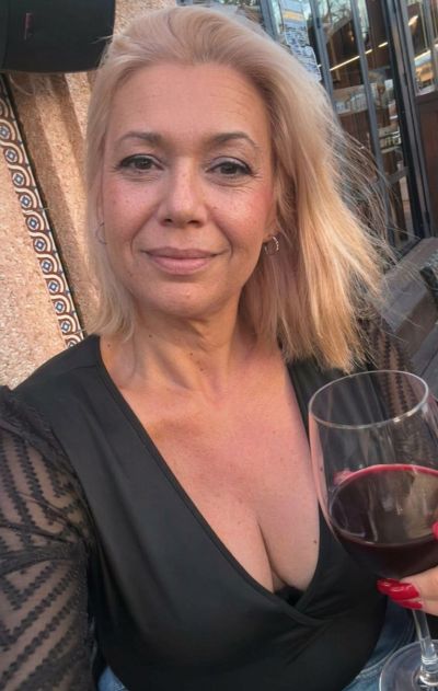 Femme à Carcassonne cherche liaison discrète avec homme attentionné