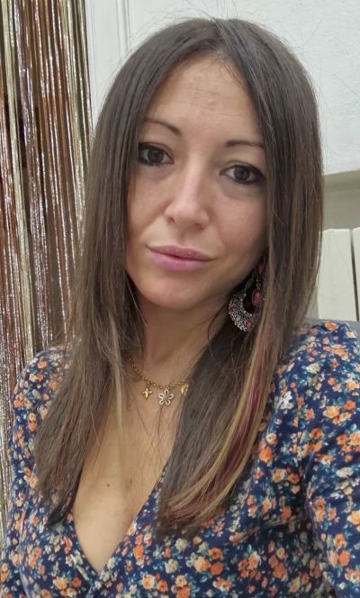 Femme de Bergerac cherche rencontre discrète avec un homme sincère