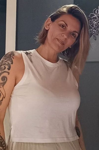 Femme séduisante cherche rencontre adulte sincère à Narbonne