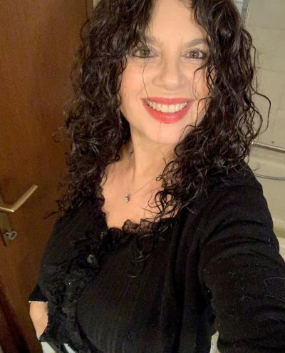 Femme célibataire à Mérignac cherche plan cul discret