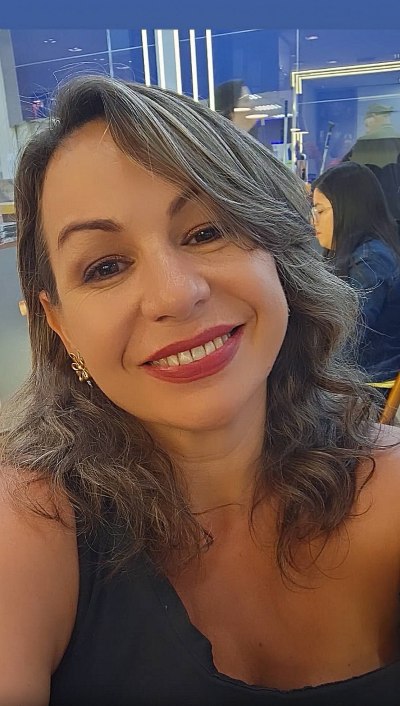 Femme libertine à Strasbourg cherche rencontres coquines