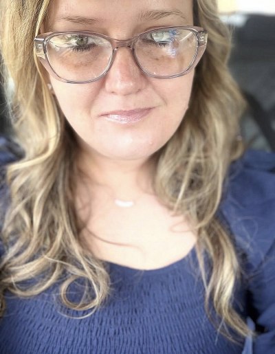 Femme chaude à Pau cherche rencontres discrètes avec homme sincère