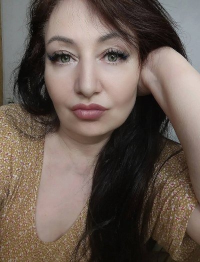 Femme cherche homme discret à Lons-le-Saunier pour rencontre sincère