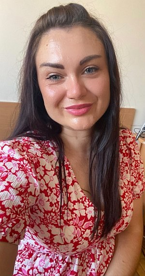 Femme mariée à Fougères cherche rencontre discrète avec un homme