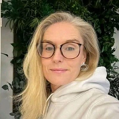 Femme cherche discrétion et plaisir à Cherbourg-en-Cotentin