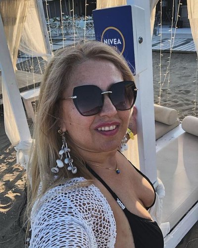 Rencontre proche de toi à Caluire-et-Cuire : femme libre qui t&rsquo;attend