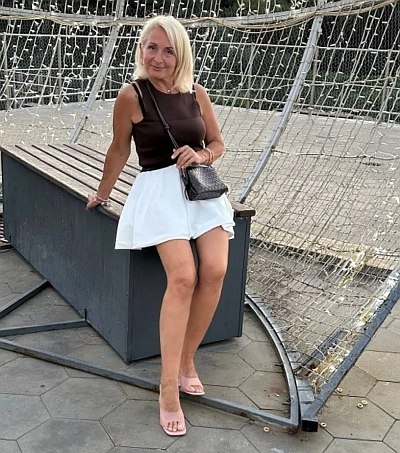 Femme libre à Saint-Étienne cherche relation sans lendemain discrète