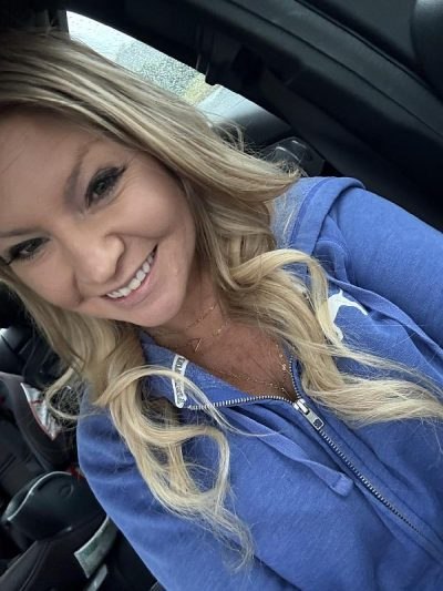 Veuve libertine à Amboise cherche complice pour aventures discrètes