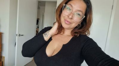 Femme divorcée coquine à Niort en quête de rencontres sincères