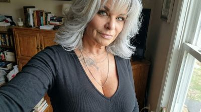 Cougar à Narbonne cherche homme pour rencontres complices