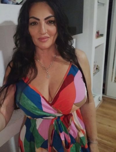 Femme en Mayenne cherche une relation sans lendemain avec un homme