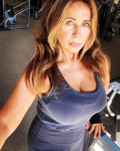 Femme seule cherche homme sincère à Sartène pour nouvelle histoire