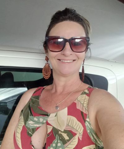 Femme infidèle à Calais cherche rencontre discrète homme