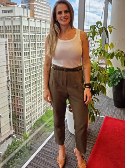 Femme seule à Louviers cherche rencontre sincère et complice