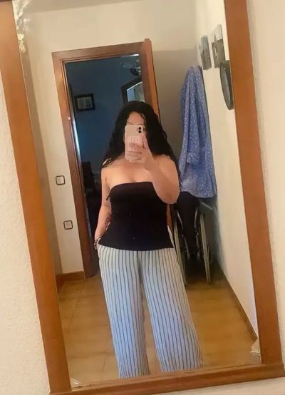 Femme sensuelle à Porto-Vecchio cherche plan sexe discret et coquin