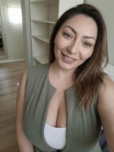 Femme cherche rencontre discrète avec homme sincère à Saint-Dizier