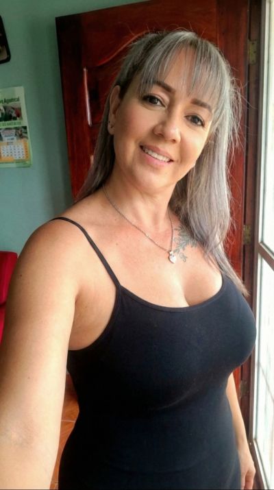 Annonce femme Sartène : rencontre sincère avec un homme attentionné