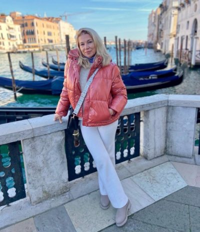 Femme assurée cherche rencontre sensuelle sans engagement à Cervione